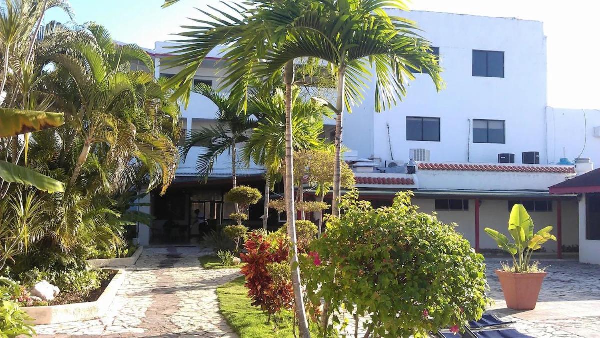 Hotel Tropicana Santo Domingo La Viva Exterior foto